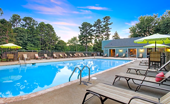 Lynnwood park pool(1)